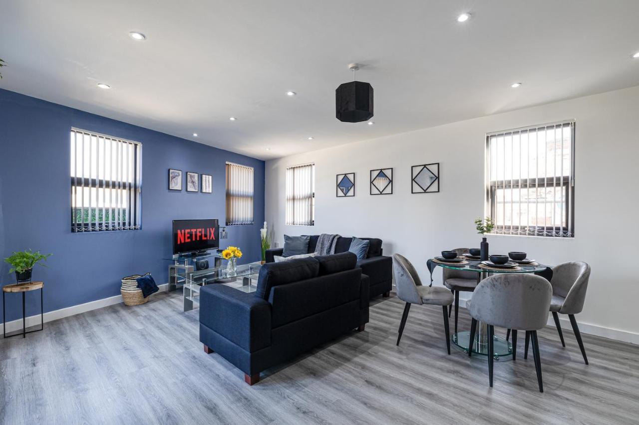 Top Floor Apartment With Private Balcony In Stockport Centre By Hass Haus Zewnętrze zdjęcie