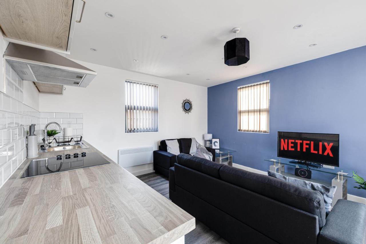 Top Floor Apartment With Private Balcony In Stockport Centre By Hass Haus Zewnętrze zdjęcie